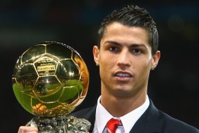 星空官网-CBA联盟鼓励球员个性化表达营造球迷氛围，cba励志名言